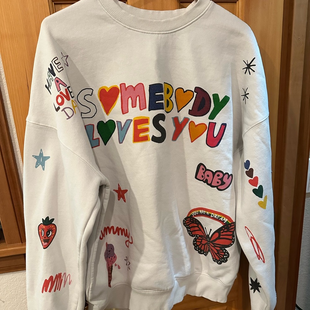 The Mayfair Group Somebody Loves You Crewneck (one size)